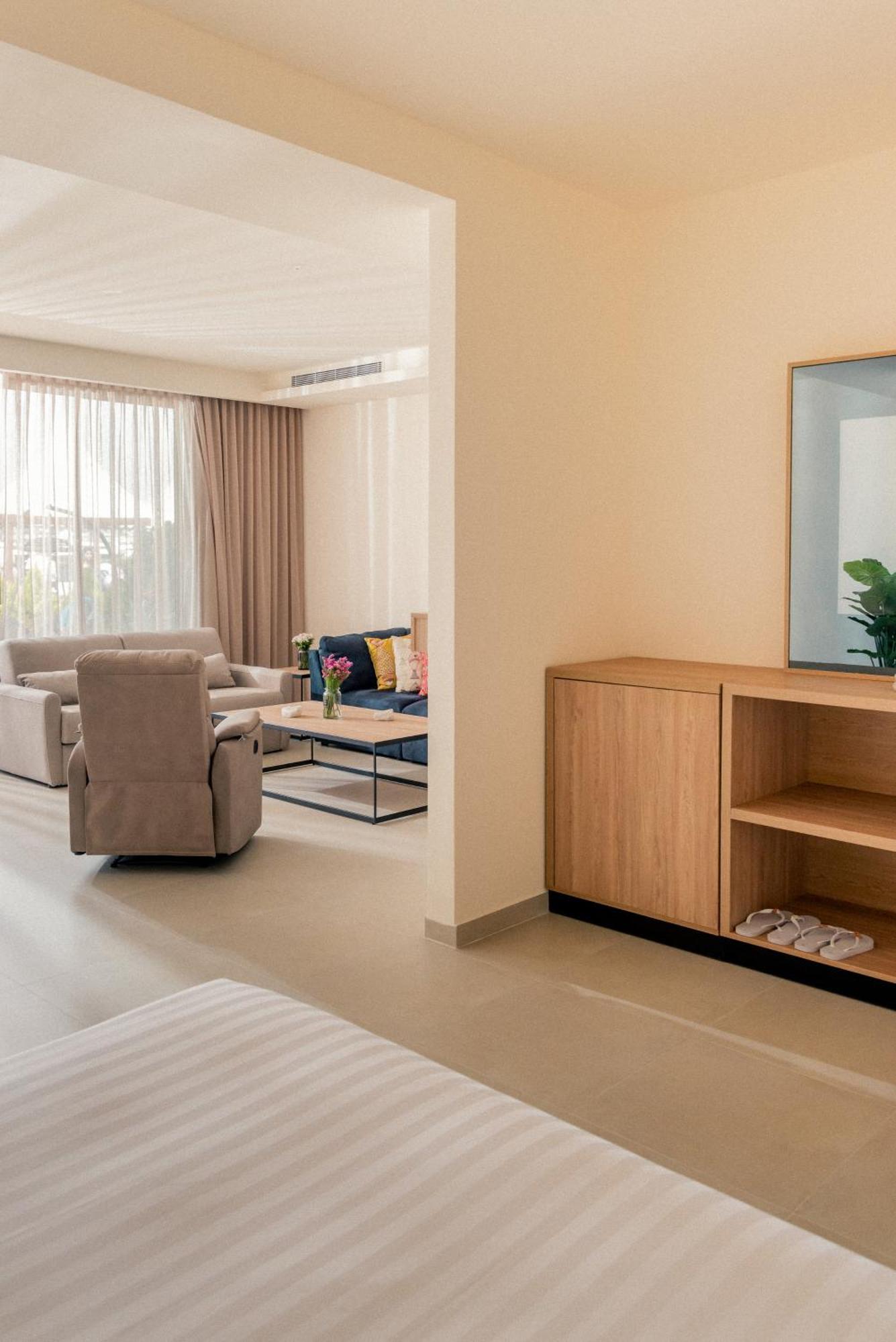 Hotel Saint Georges Beirut Al Marfa' Kültér fotó